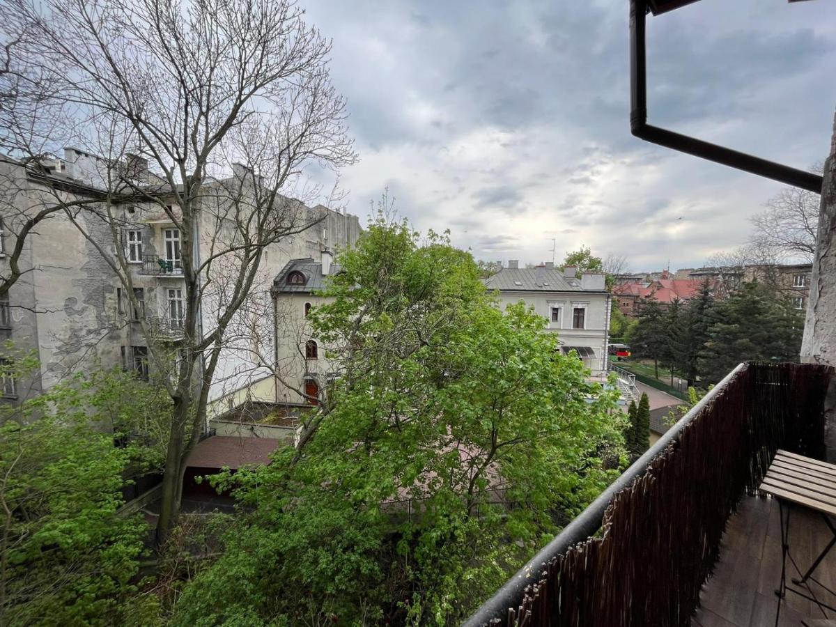 Classy Old Town Apartment - By Upstairs Krakow Bagian luar foto